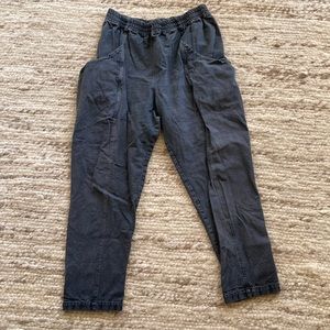 Elizabeth Suzann Clyde Pant in Faded Black Canvas : L